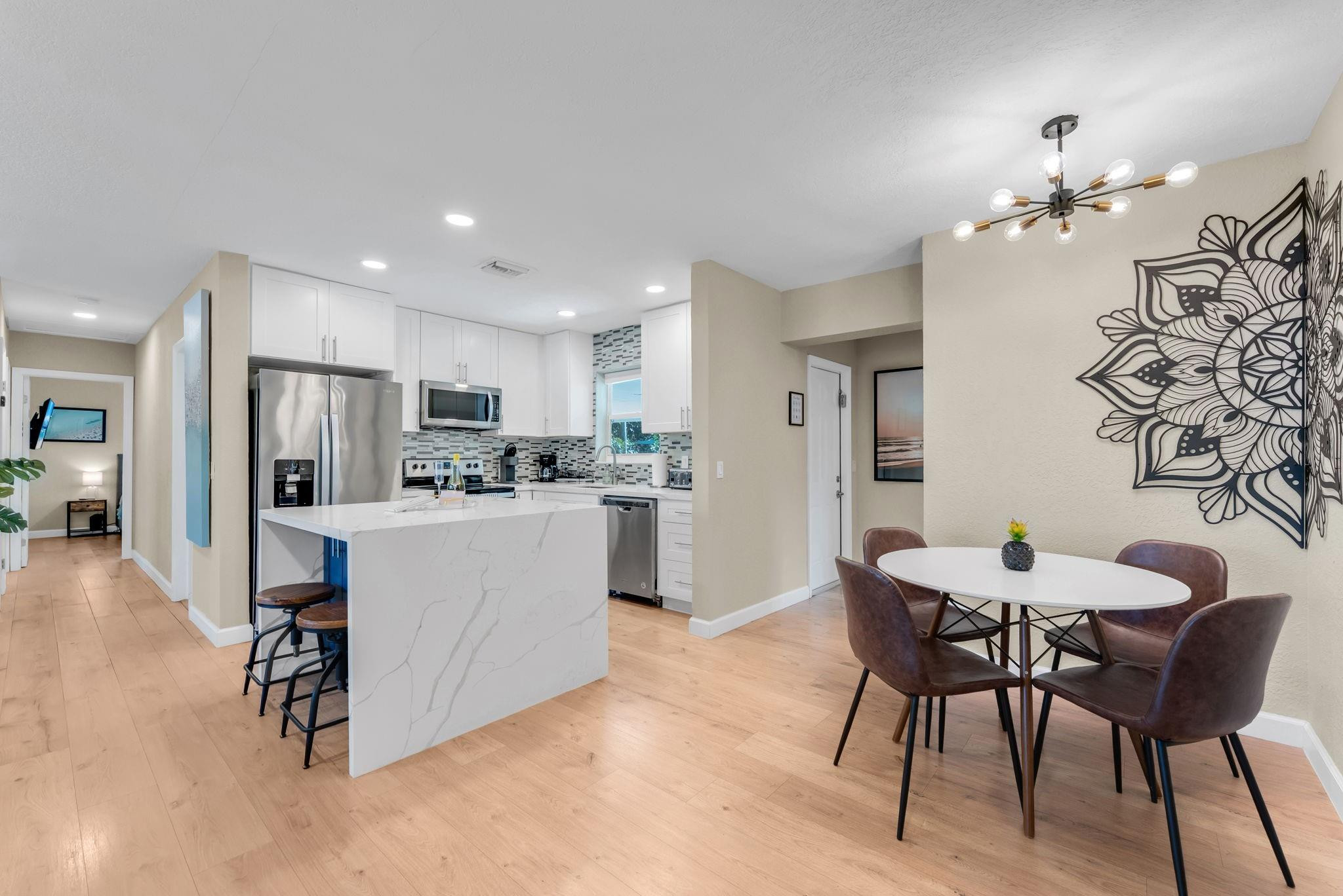 190 Northeast 21st Street Boca Raton, FL 33431 - Photo 13 of 34 Photo 13