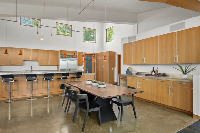 $2,500,000 | 8680 Messerschmidt Road, Verona, WI 53593