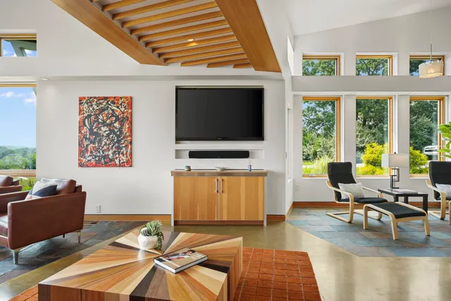 $2,500,000 | 8680 Messerschmidt Road, Verona, WI 53593