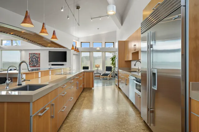 $2,500,000 | 8680 Messerschmidt Road, Verona, WI 53593