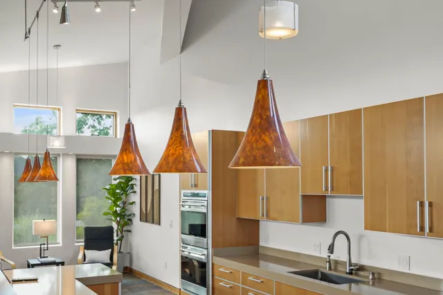 $2,500,000 | 8680 Messerschmidt Road, Verona, WI 53593