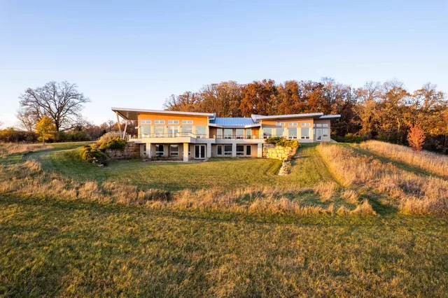 $2,500,000 | 8680 Messerschmidt Road, Verona, WI 53593