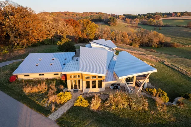 $2,500,000 | 8680 Messerschmidt Road, Verona, WI 53593