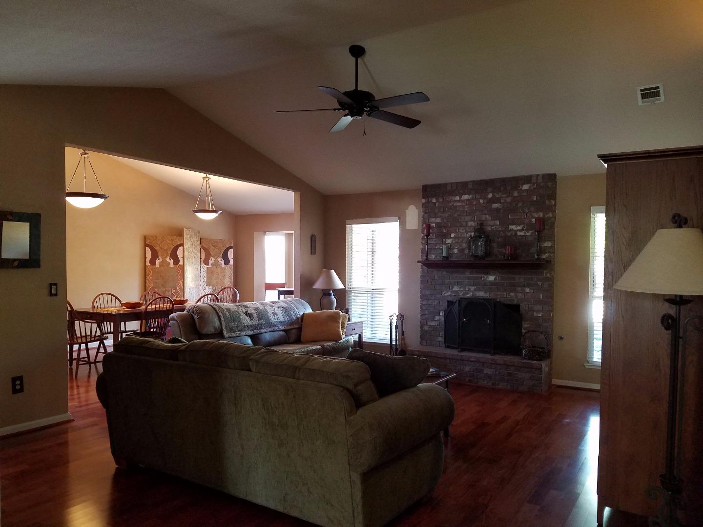 1605 Reyes Lane Tracy, CA 95376 - Photo 4 of 22