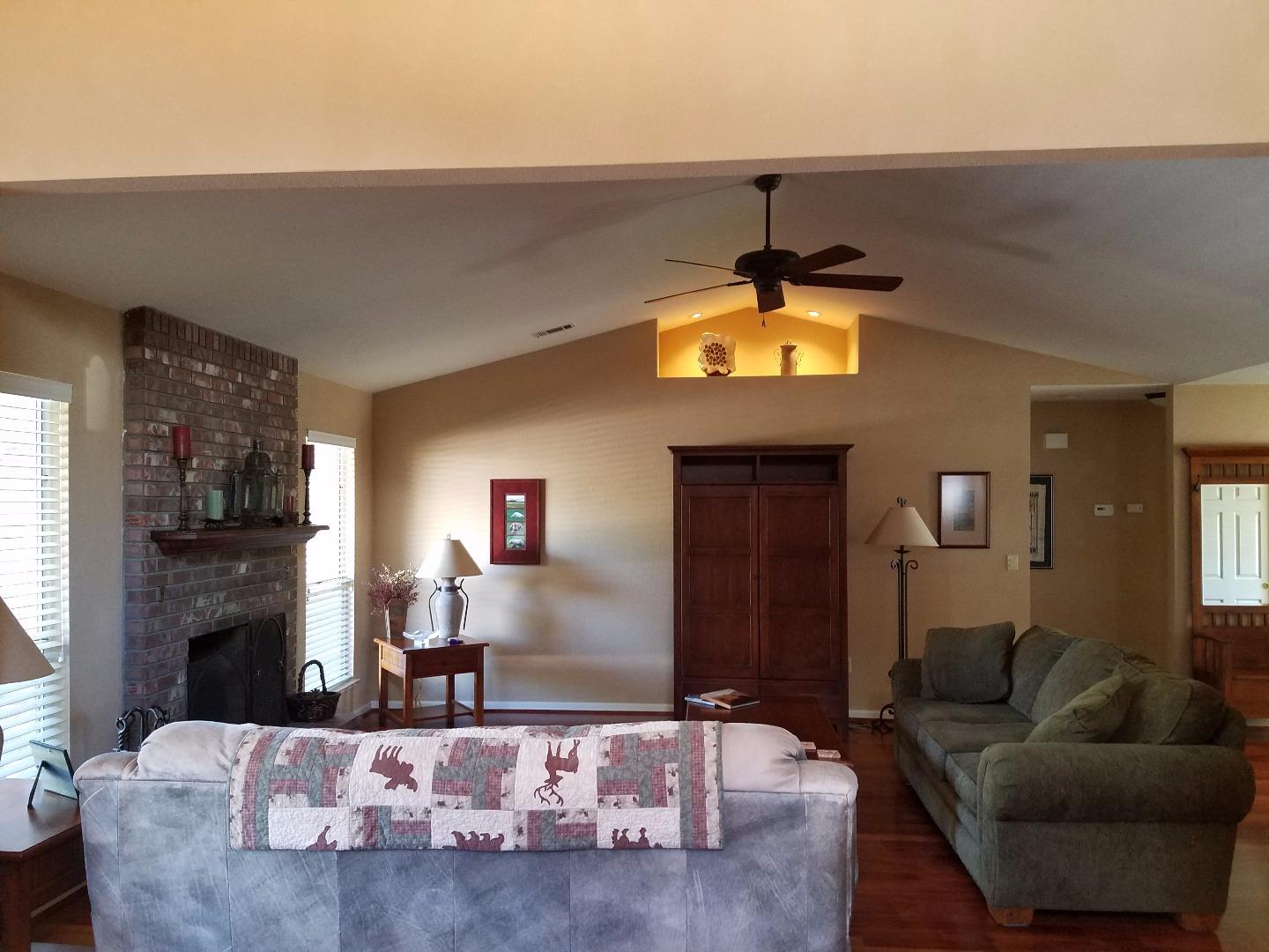 1605 Reyes Lane Tracy, CA 95376 - Photo 5 of 22