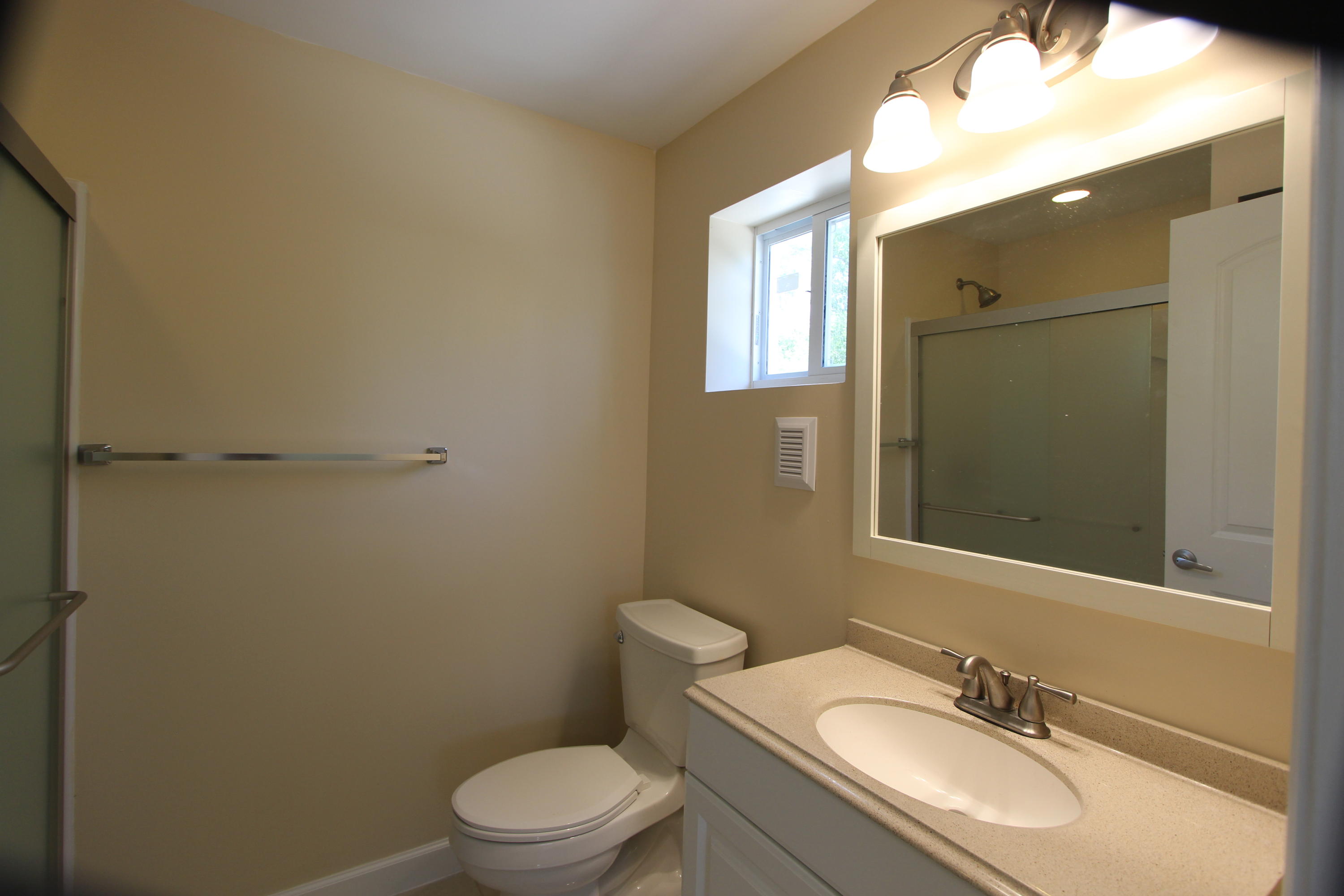 130 La Paloma Road Key Largo, FL 33037 - Photo 20 of 29 Bath