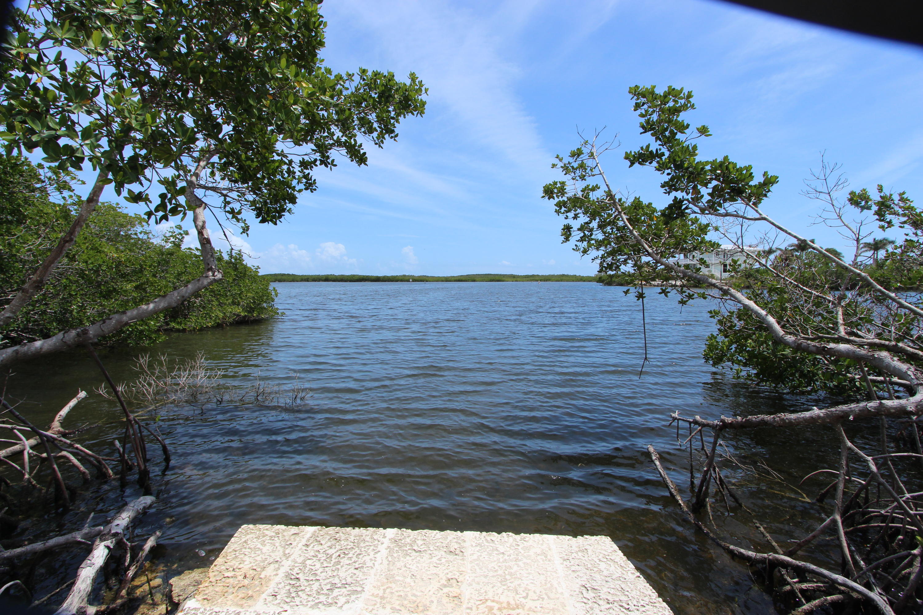 130 La Paloma Road Key Largo, FL 33037 - Photo 22 of 29 Observation dock