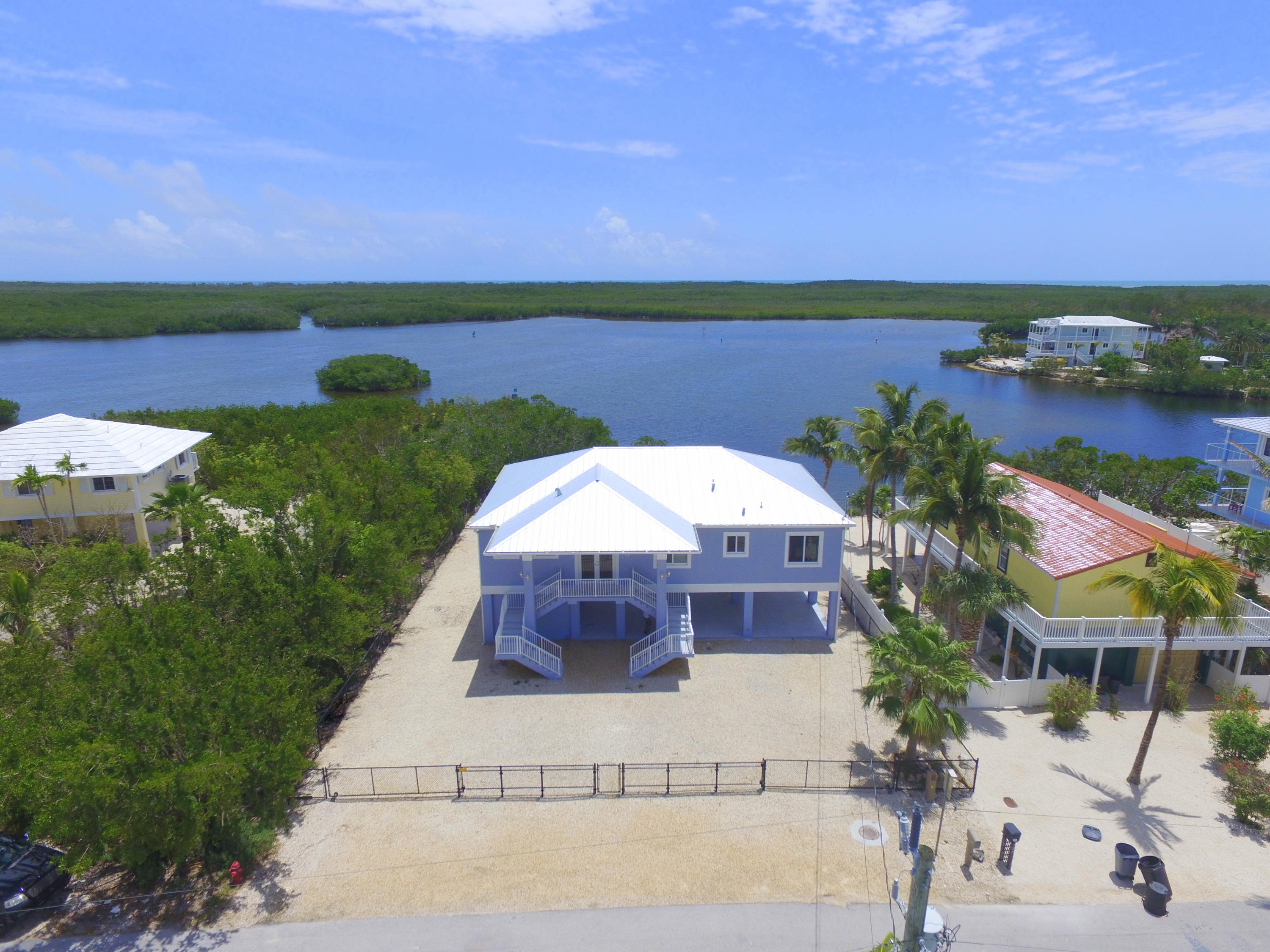 130 La Paloma Road Key Largo, FL 33037 - Photo 28 of 29 Front aerial