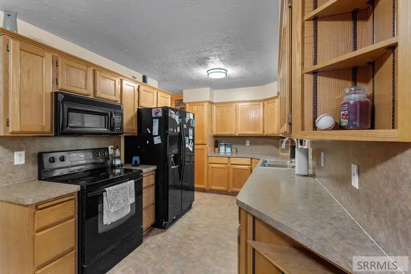 $340,000 | 230 Meadowlark Drive, Shelley, ID 83274