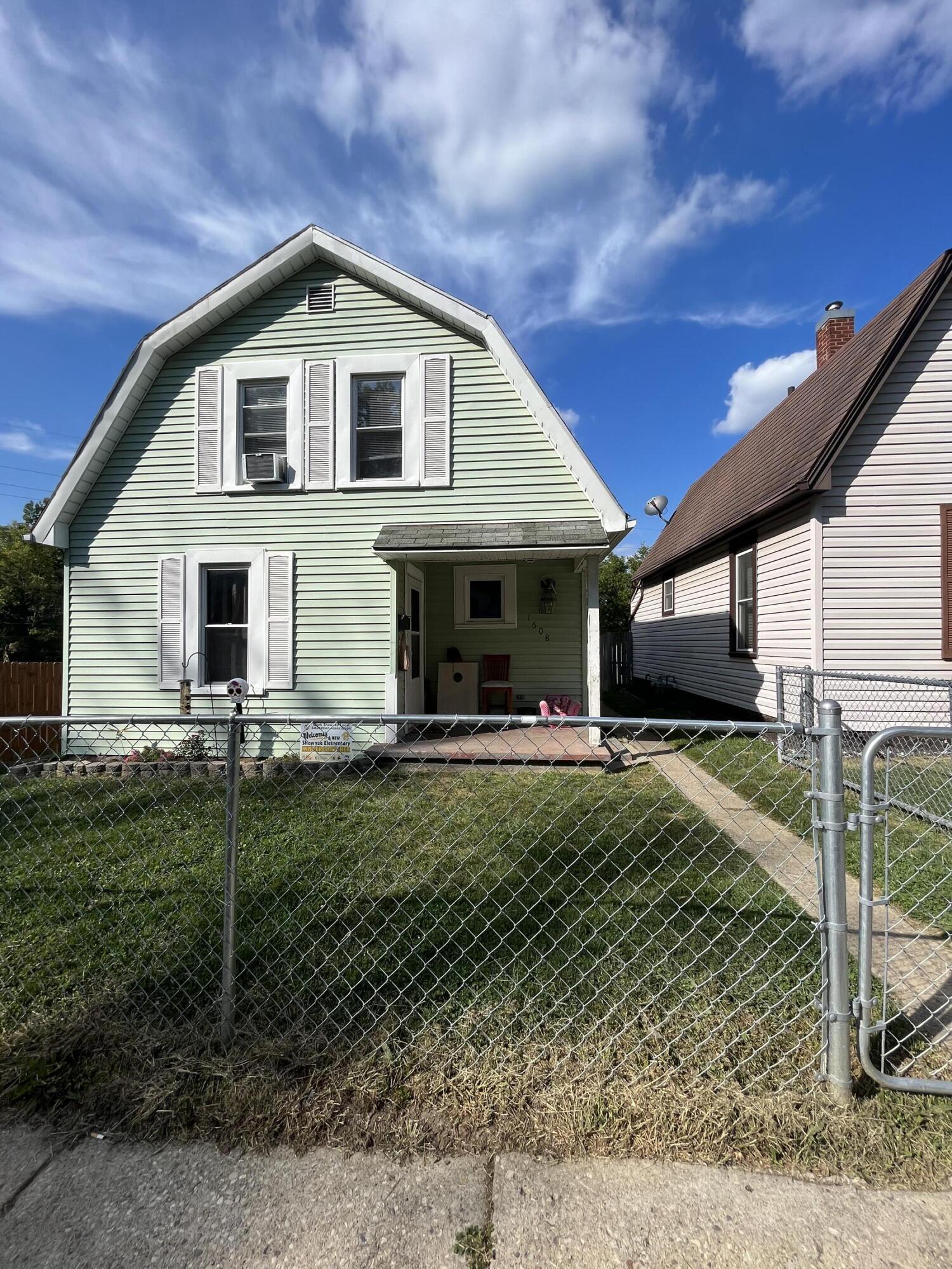1608 Summit Street Springfield, OH 45503 - Photo 1 of 17 Gallery Image 1