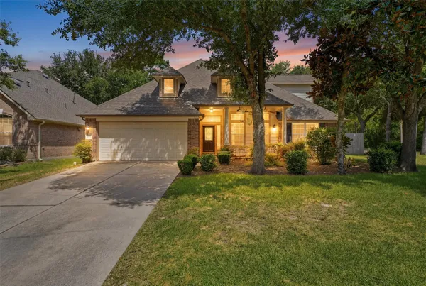$444,999 | 283 Fairwind Trail Drive, Conroe, TX 77385