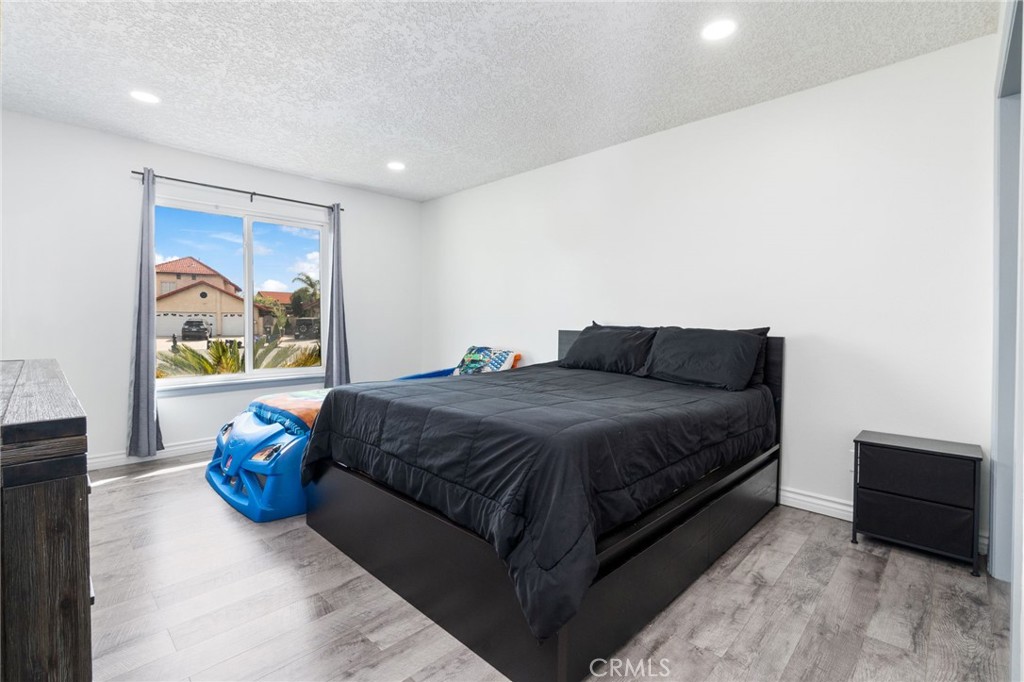 682 West Cheshire Street Rialto, CA 92377 - Photo 12 of 18