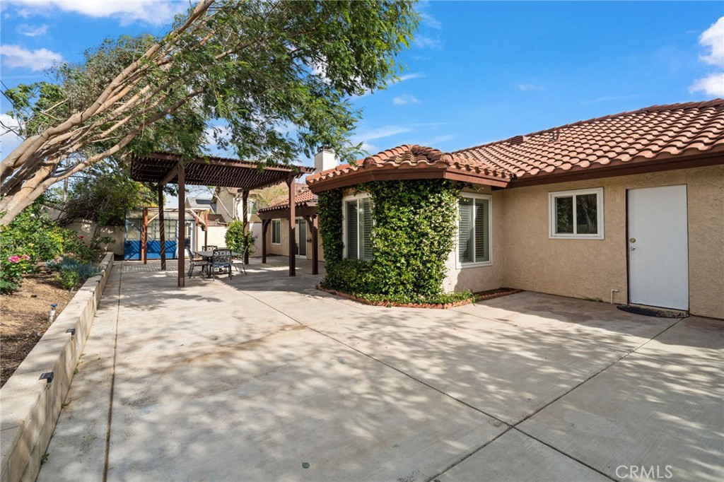 682 West Cheshire Street Rialto, CA 92377 - Photo 17 of 18