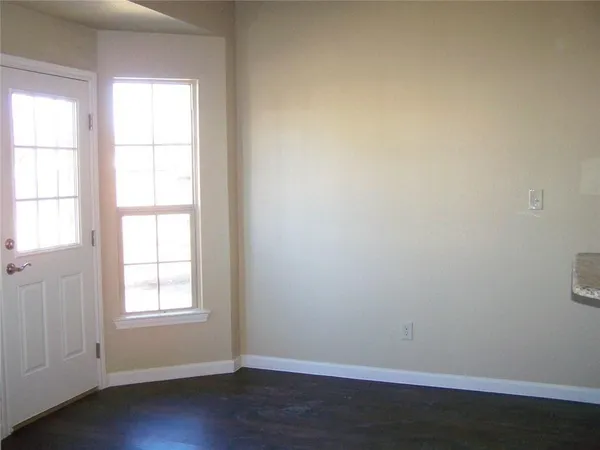 $1,595 | 1013 Rice Street, Denison, TX 75020