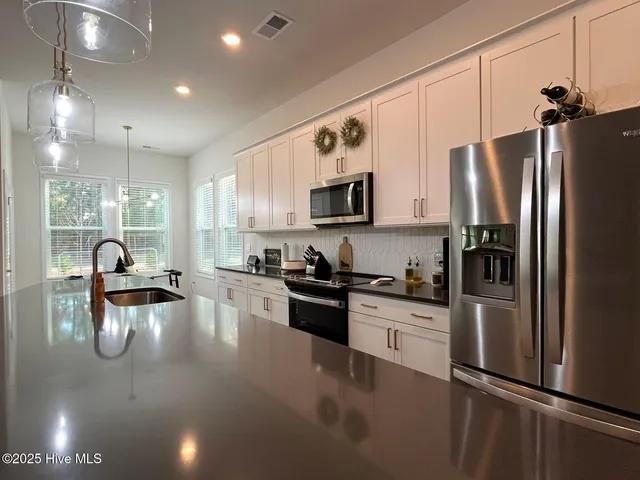 $2,700 | 742 Carnegie Court, Aberdeen, NC 28315