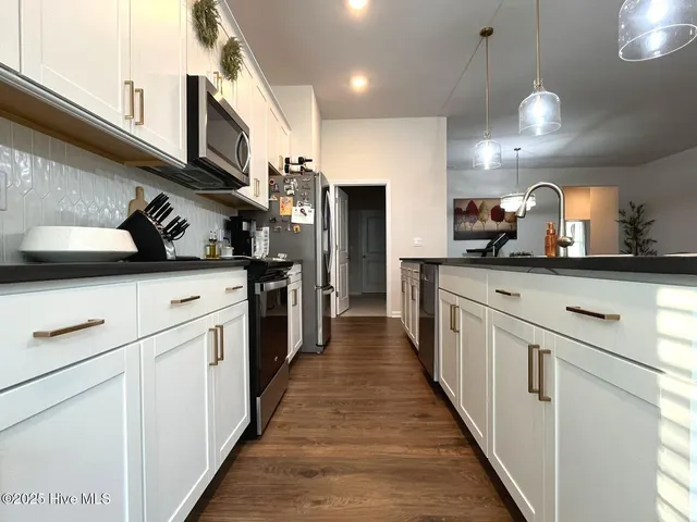 $2,700 | 742 Carnegie Court, Aberdeen, NC 28315