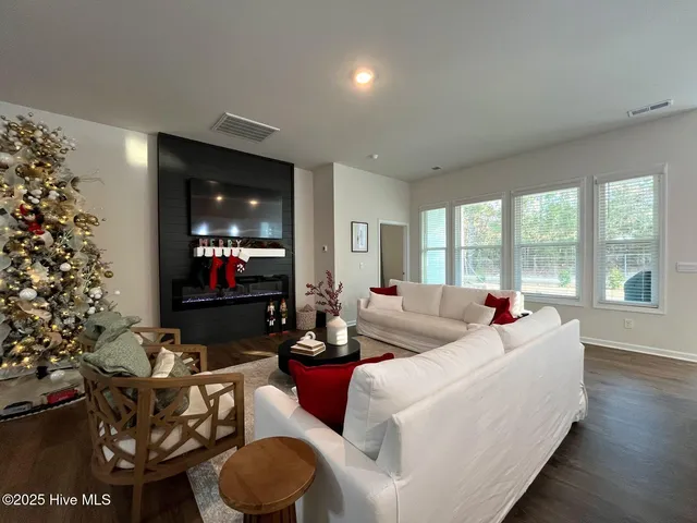 $2,700 | 742 Carnegie Court, Aberdeen, NC 28315