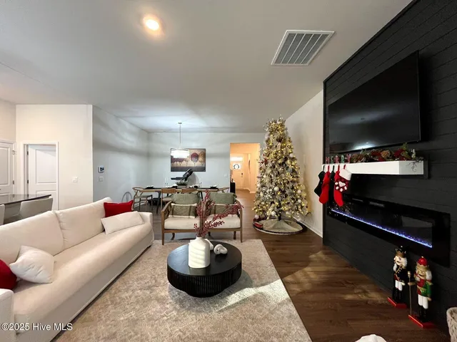 $2,700 | 742 Carnegie Court, Aberdeen, NC 28315