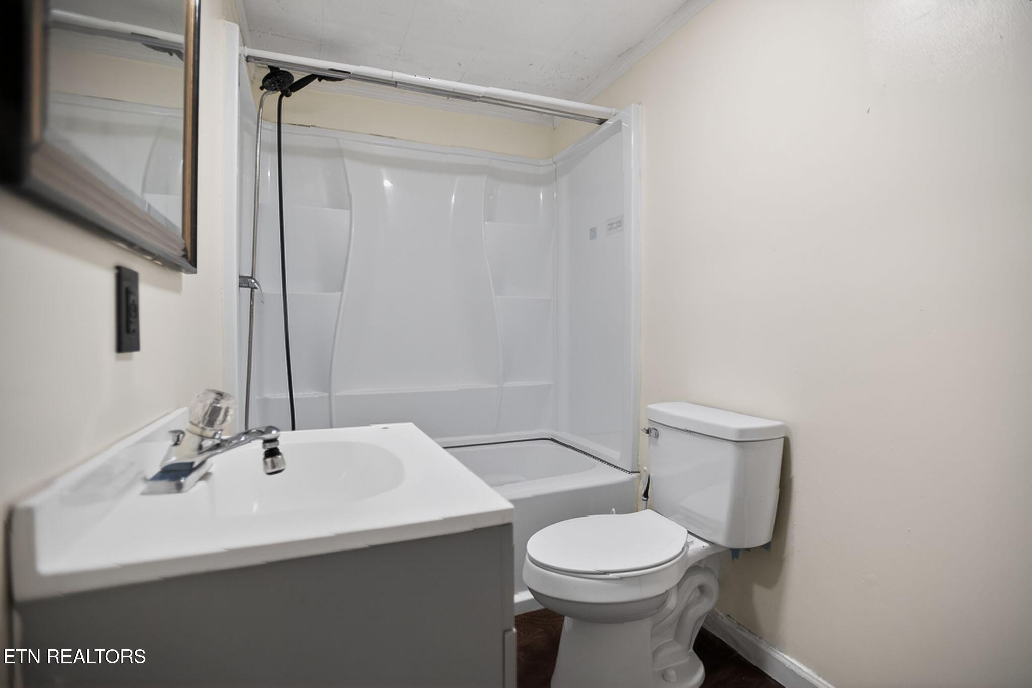 680 Musterfield Road Newport, TN 37821 - Photo 18 of 22 32_680_Musterfield_Rd_Newport_TN_37821-B