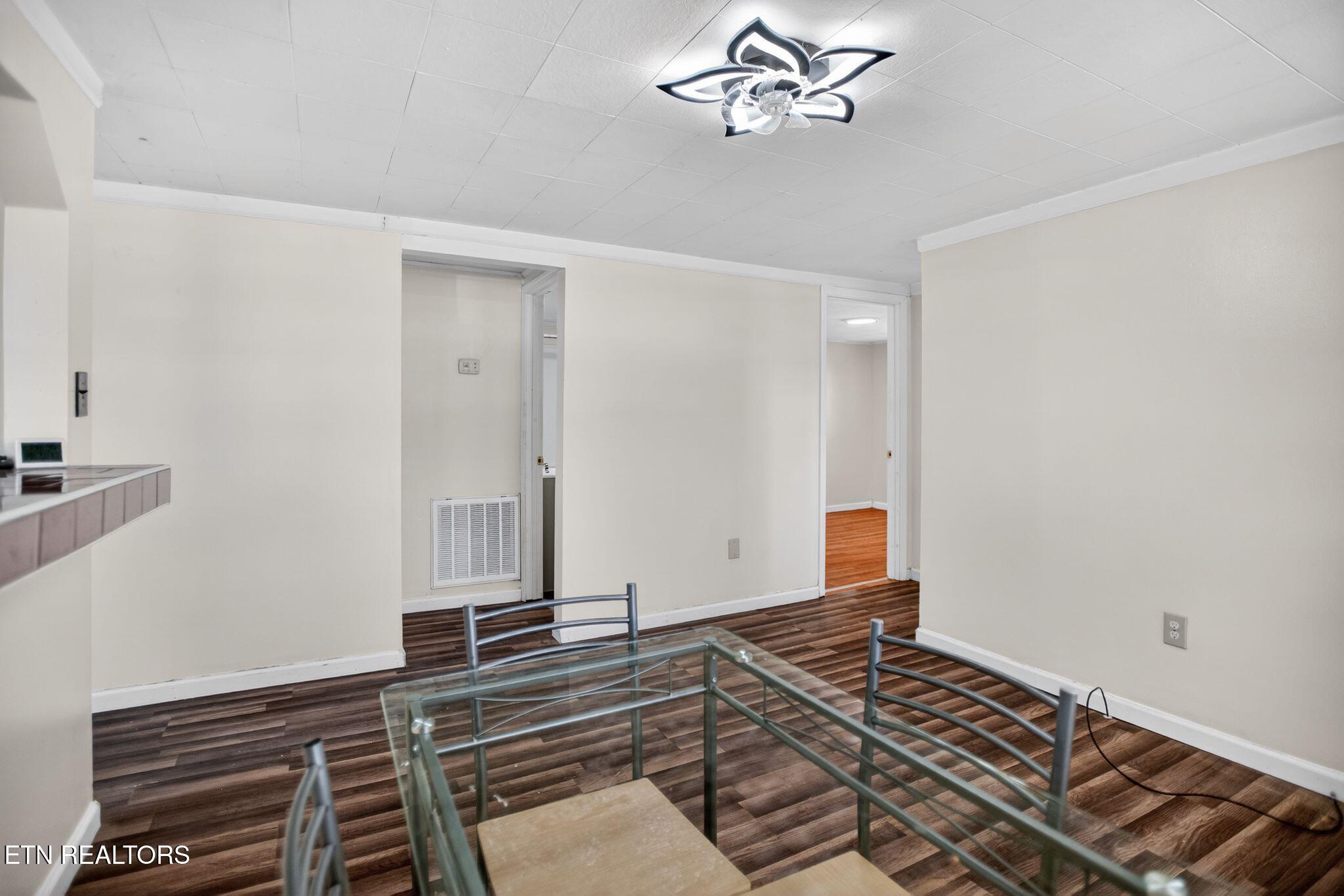 680 Musterfield Road Newport, TN 37821 - Photo 7 of 22 14_680_Musterfield_Rd_Newport_TN_37821-L