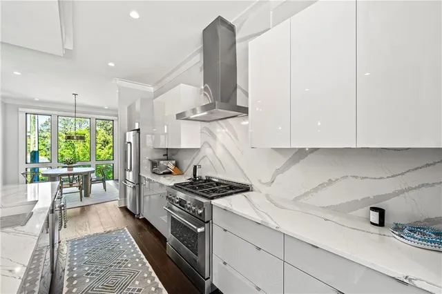 $1,075,000 | 2528 Appleden Place Northeast, Brookhaven, GA 30319