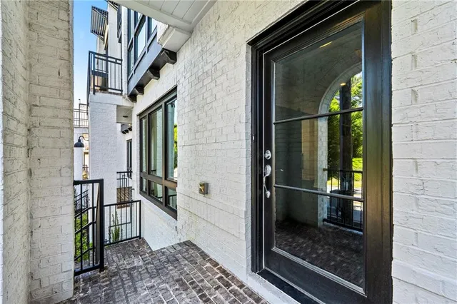 $1,075,000 | 2528 Appleden Place Northeast, Brookhaven, GA 30319