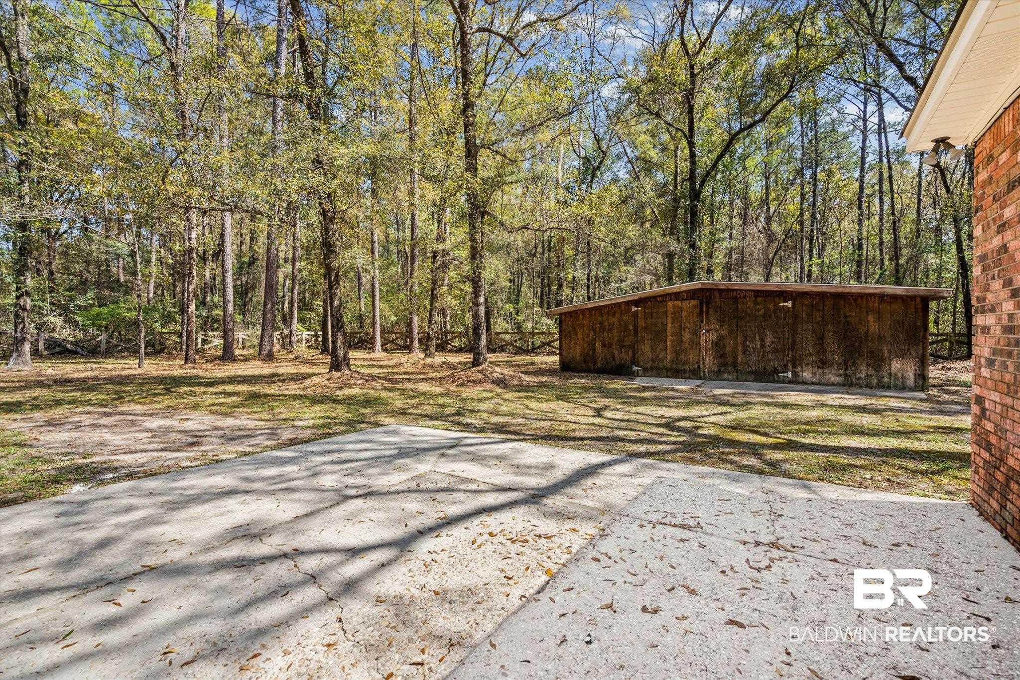 9770 Lakeview Road Bay Minette, AL 36507 - Photo 27 of 44 Back Porch Area