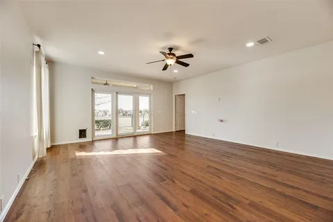 $558,000 | 987 Burnswick Isles Way, Frisco, TX 75036