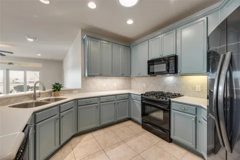 $558,000 | 987 Burnswick Isles Way, Frisco, TX 75036