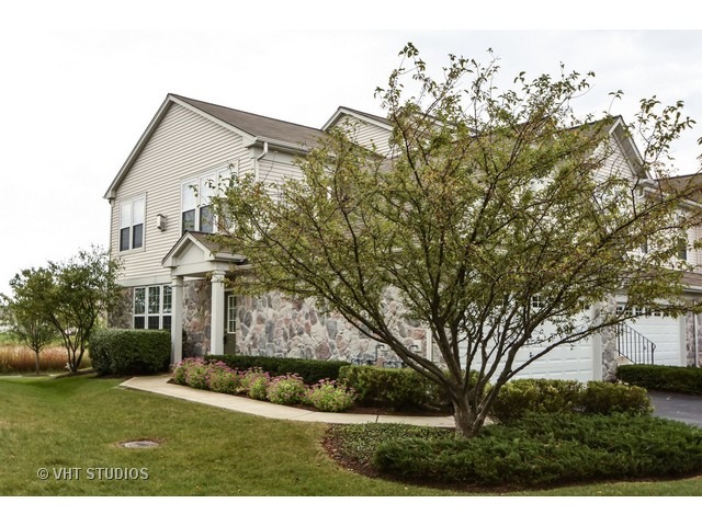 15307 Pinewood Road Lockport, IL 60441 - Photo 1 of 10