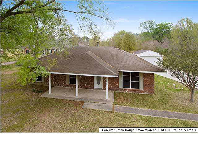 24047 Joe May Road Denham Springs, LA 70726 - Photo 2 of 12 Gallery Image 2