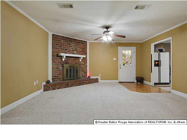 24047 Joe May Road Denham Springs, LA 70726 - Photo 3 of 12 Gallery Image 3