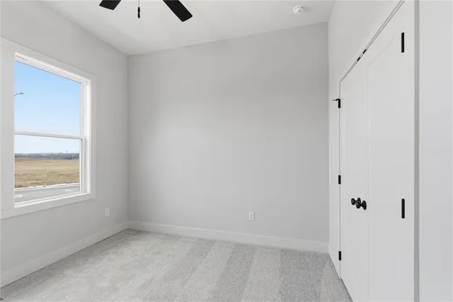 $449,500 | 16729 Pinehurst Drive, Basehor, KS 66007