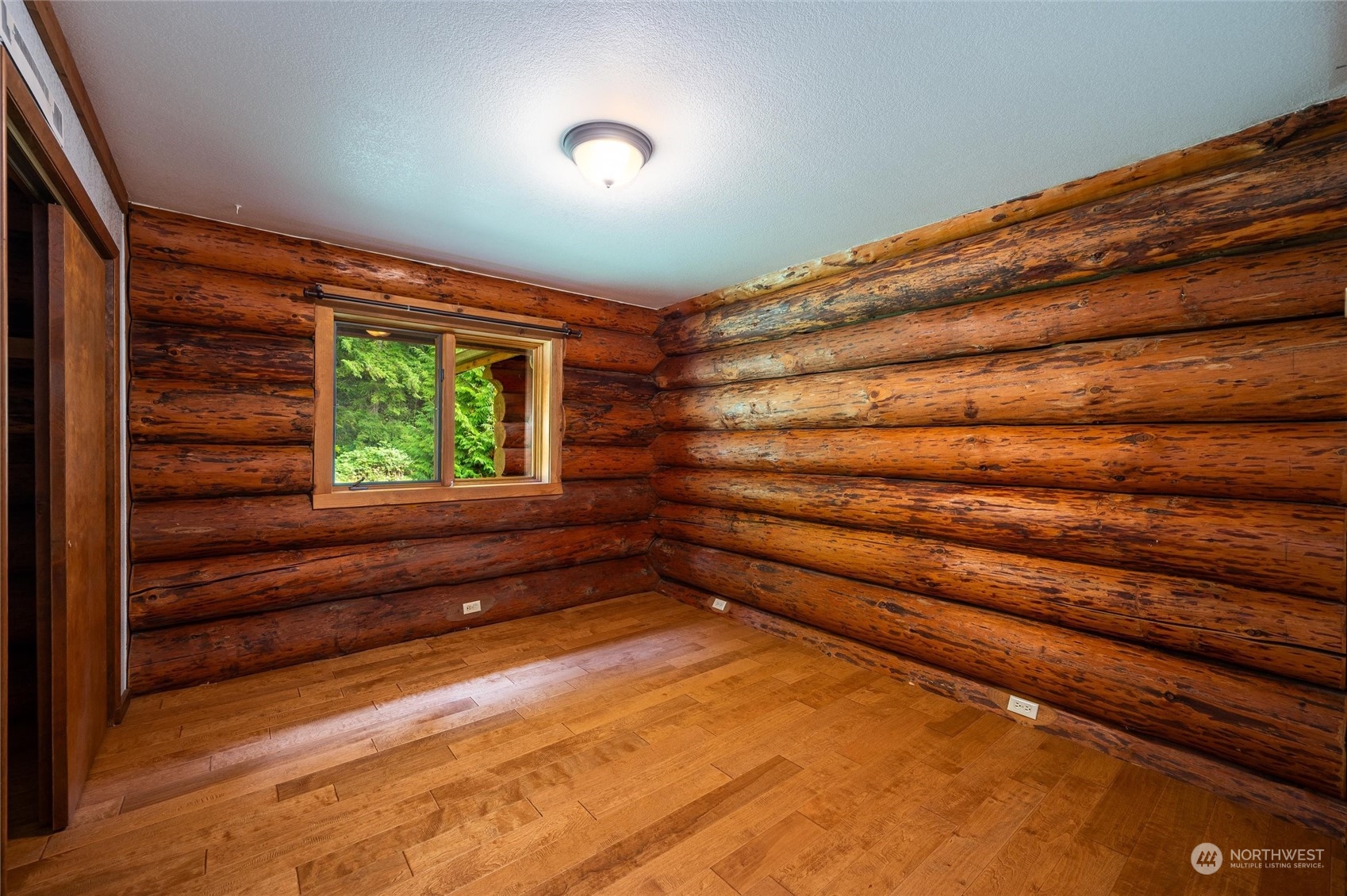456 Manley Road Bellingham, WA 98229 - Photo 18 of 39 Gallery Image 18
