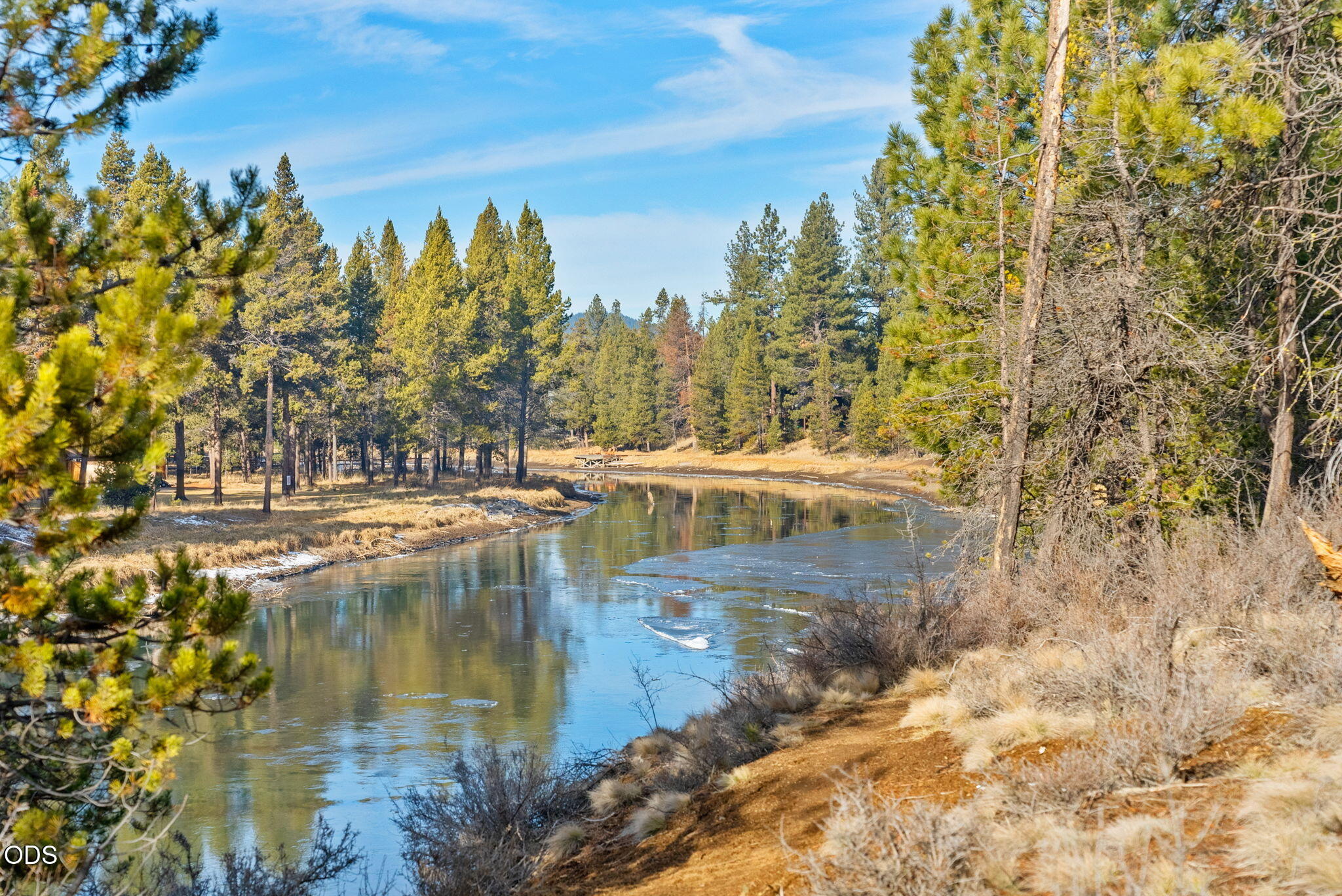 56058 Snow Goose Road Bend, OR 97707 - Photo 3 of 40