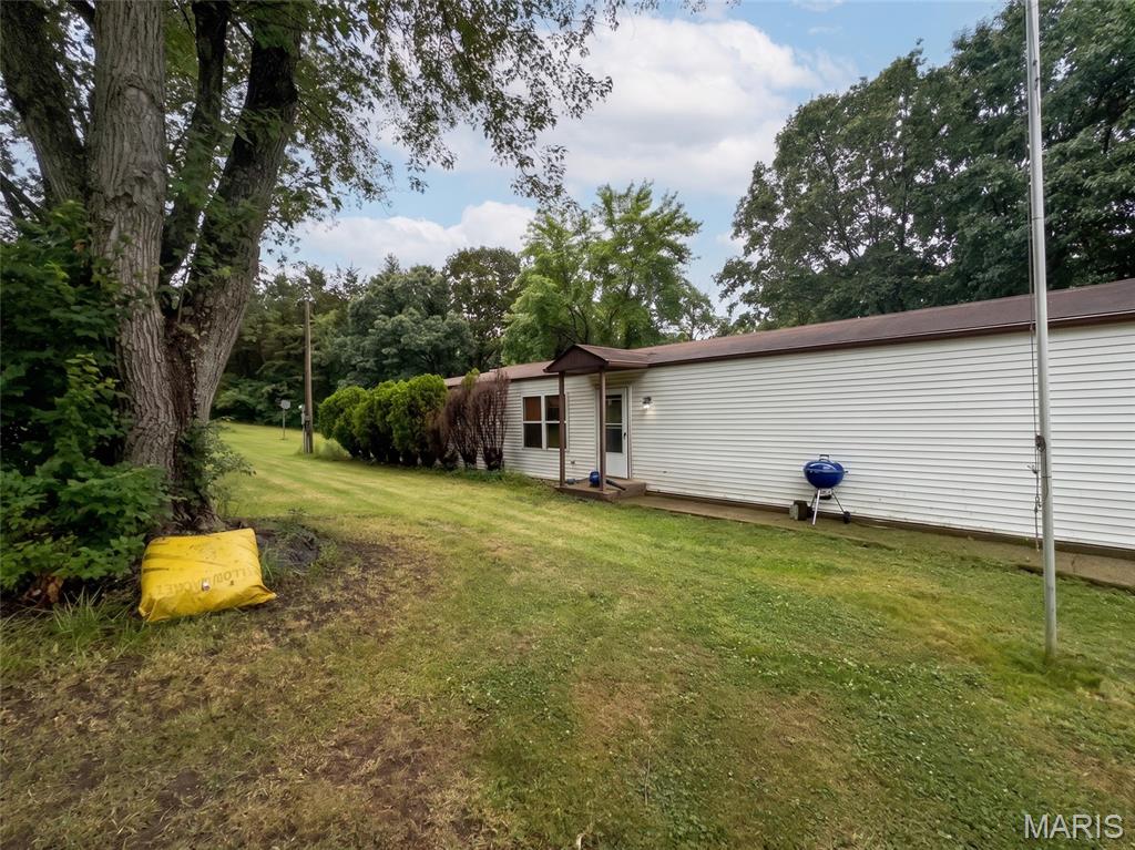 3102 Meyer Road Festus, MO 63028 - Photo 2 of 19