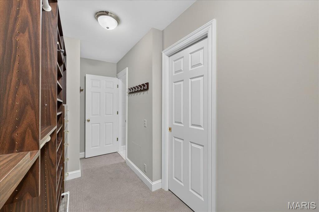 18 South McKnight Road St. Louis, MO 63124 - Photo 33 of 72 Gallery Image 33