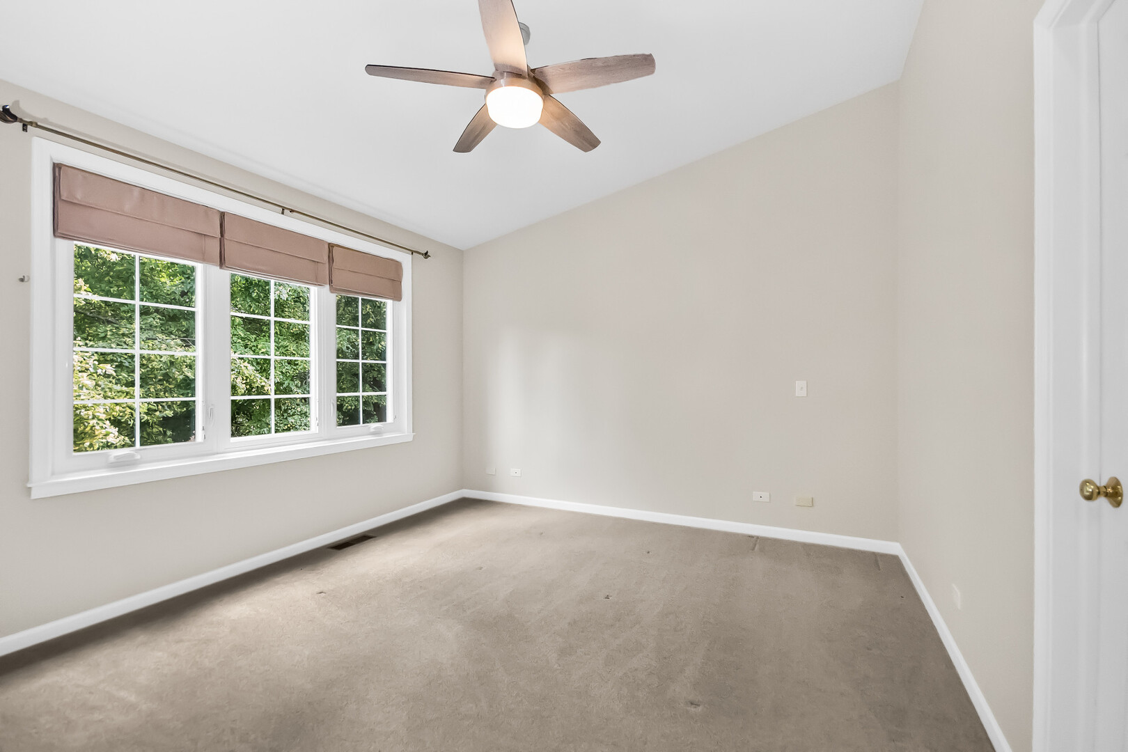 1815 Crain Street Evanston, IL 60202 - Photo 15 of 25