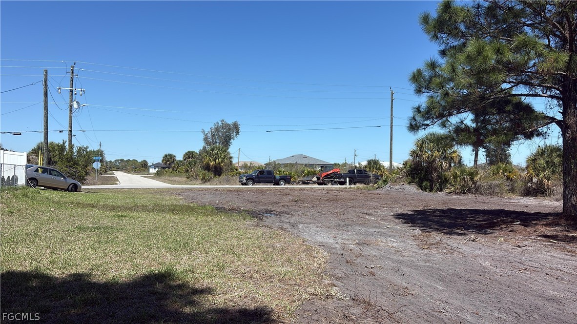 2915 68th Street West Lehigh Acres, FL 33971 - Photo 5 of 8