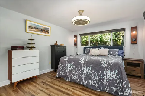 $875,000 | 10414 Southwest 110th Street, Vashon, WA 98070