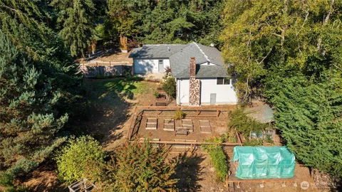 $875,000 | 10414 Southwest 110th Street, Vashon, WA 98070