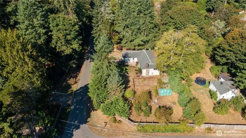 $875,000 | 10414 Southwest 110th Street, Vashon, WA 98070