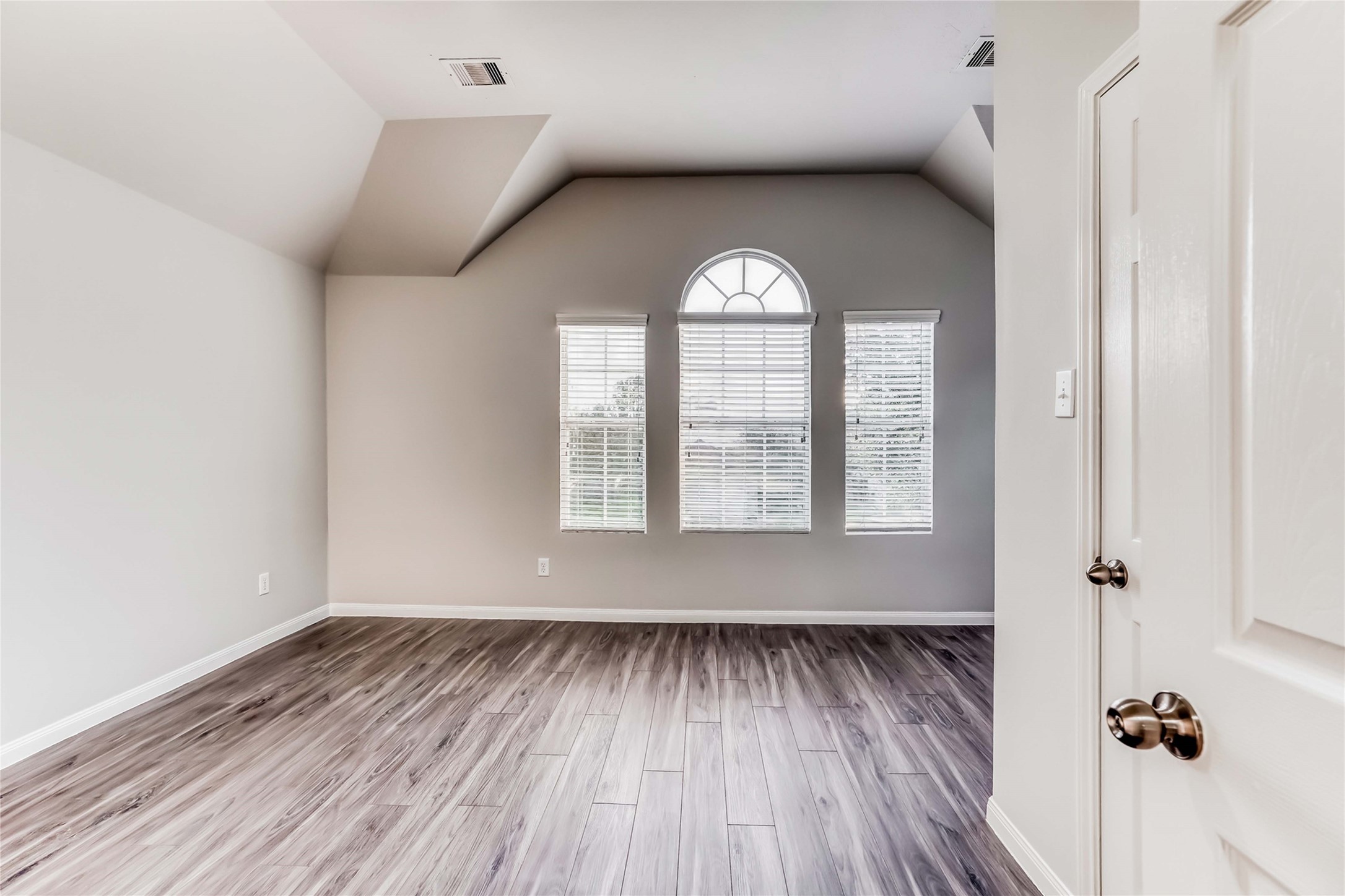 5405 Rio Ramos Court Rosharon, TX 77583 - Photo 12 of 17
