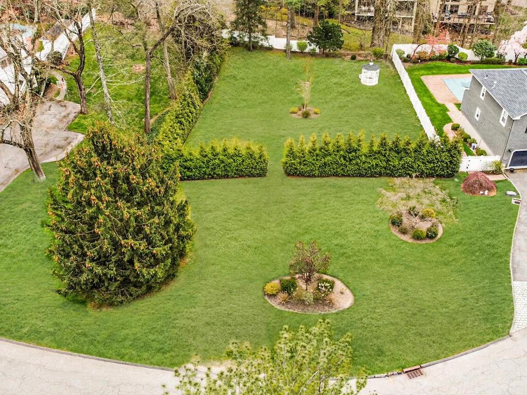 a view of a lake with a house