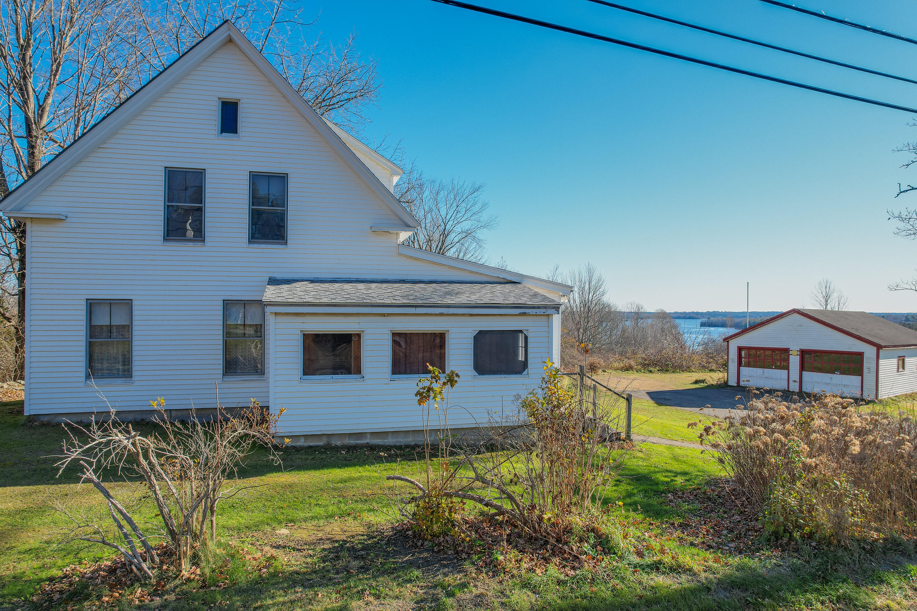 916 Bremen Road Waldoboro, ME 04572 - Photo 2 of 34 916 Bremen Road_102