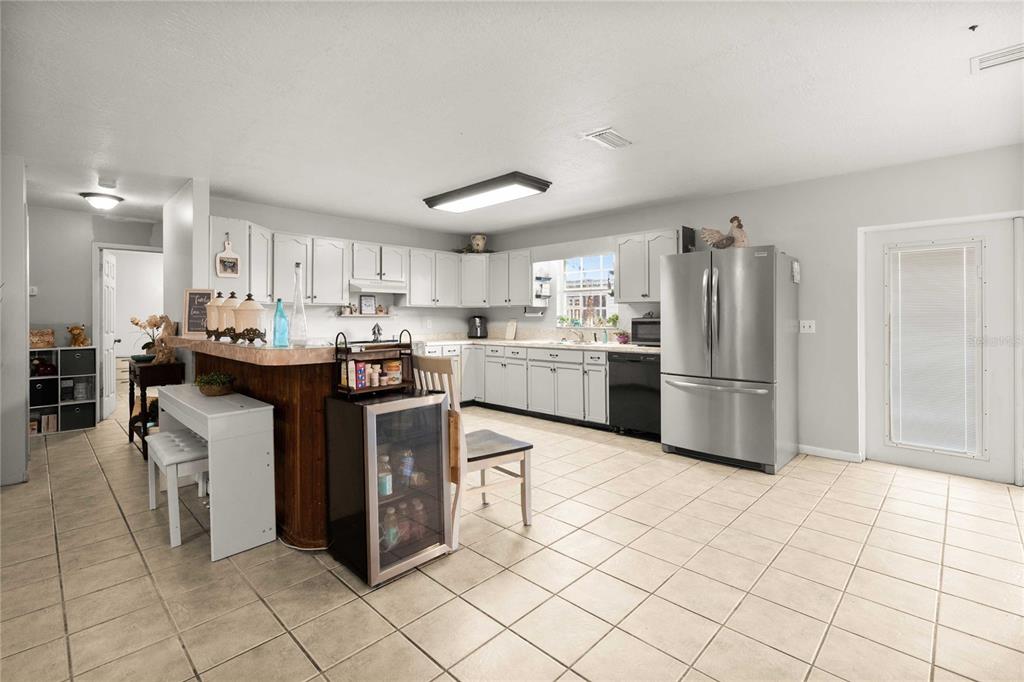 12237 County Road 727 Webster, FL 33597 - Photo 5 of 38