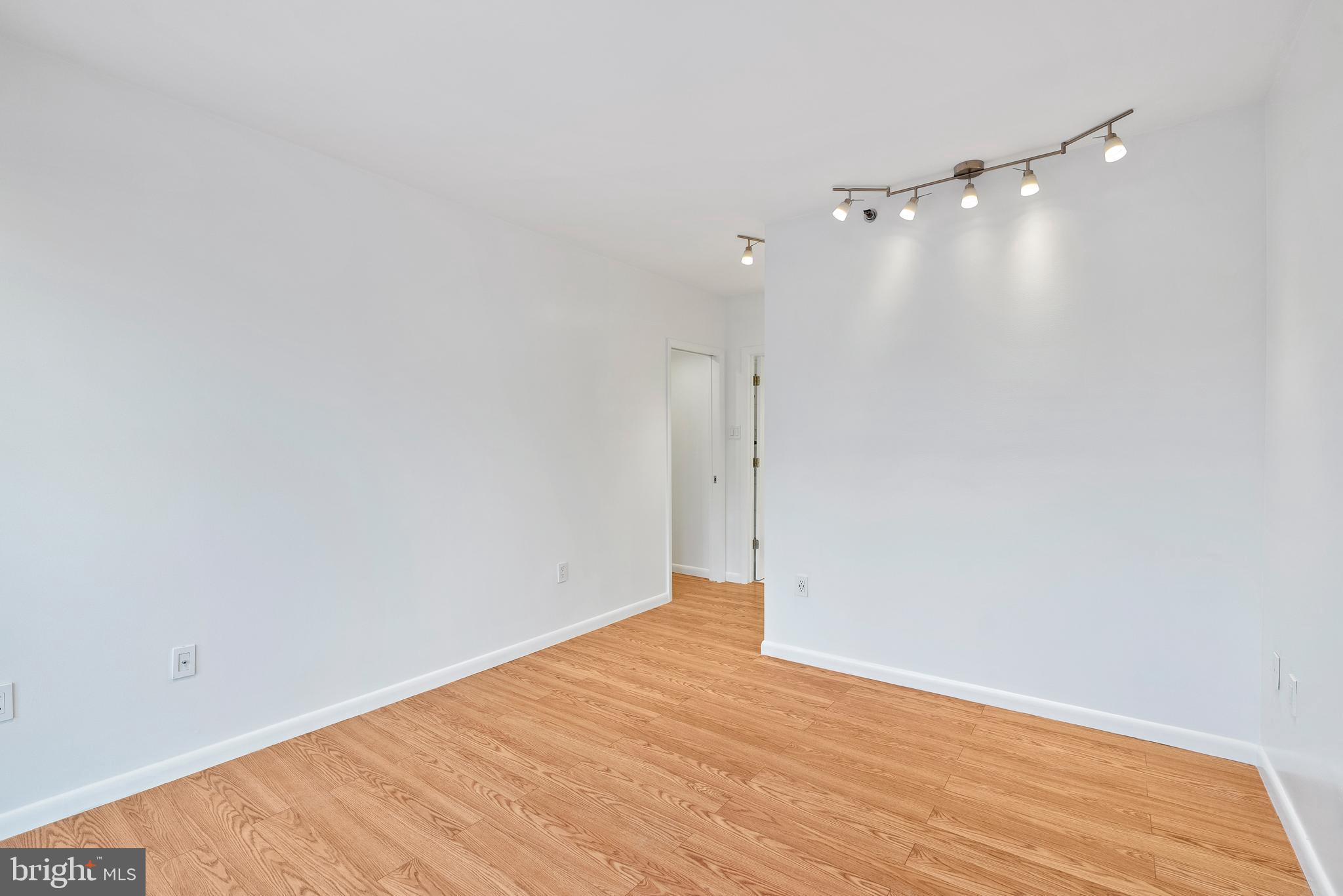 1530 Key Boulevard, Unit 930 Arlington, VA 22209 - Photo 15 of 20 a view of an empty room