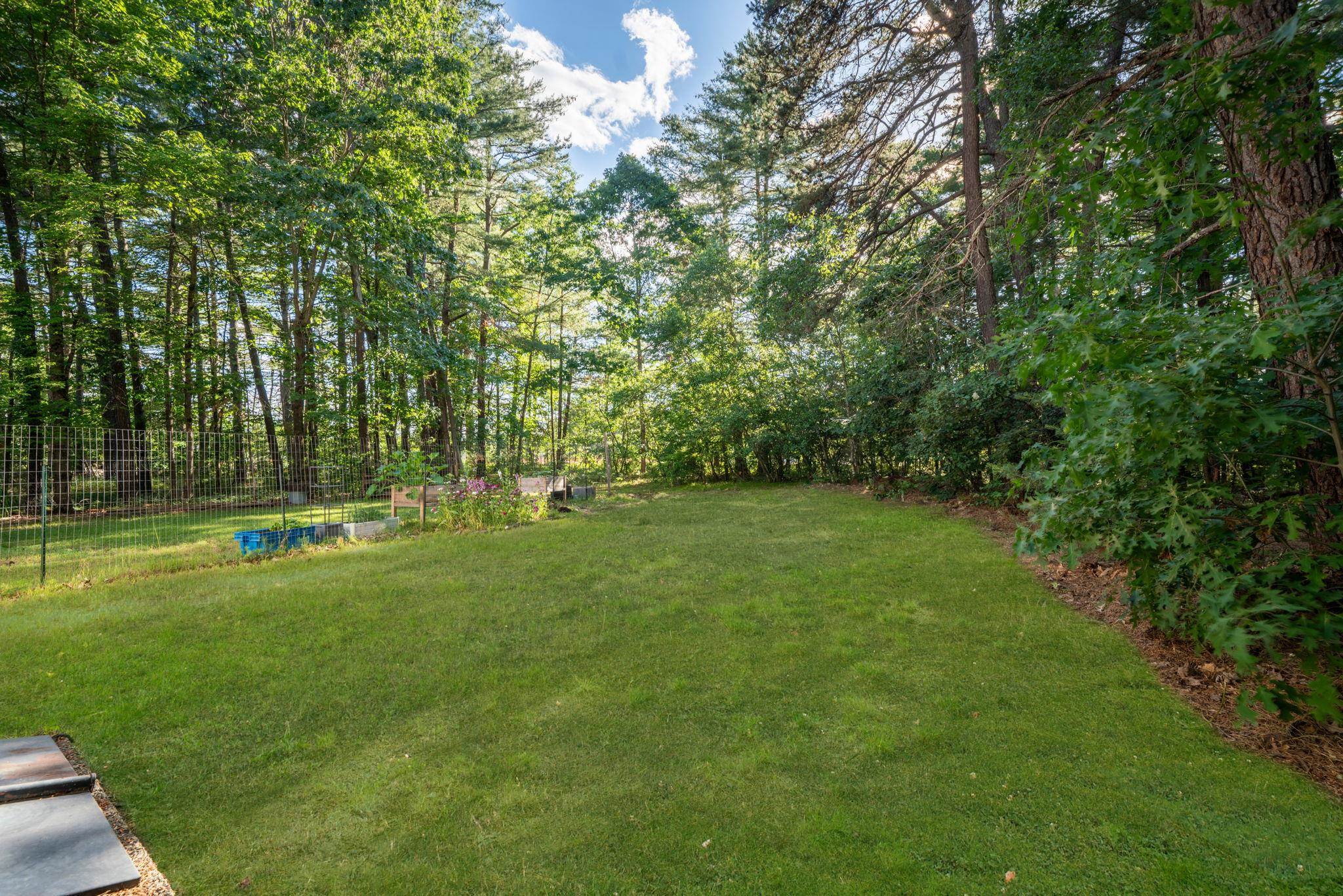 9 Cub Circle, Unit 12 Amherst, NH 03031 - Photo 20 of 21