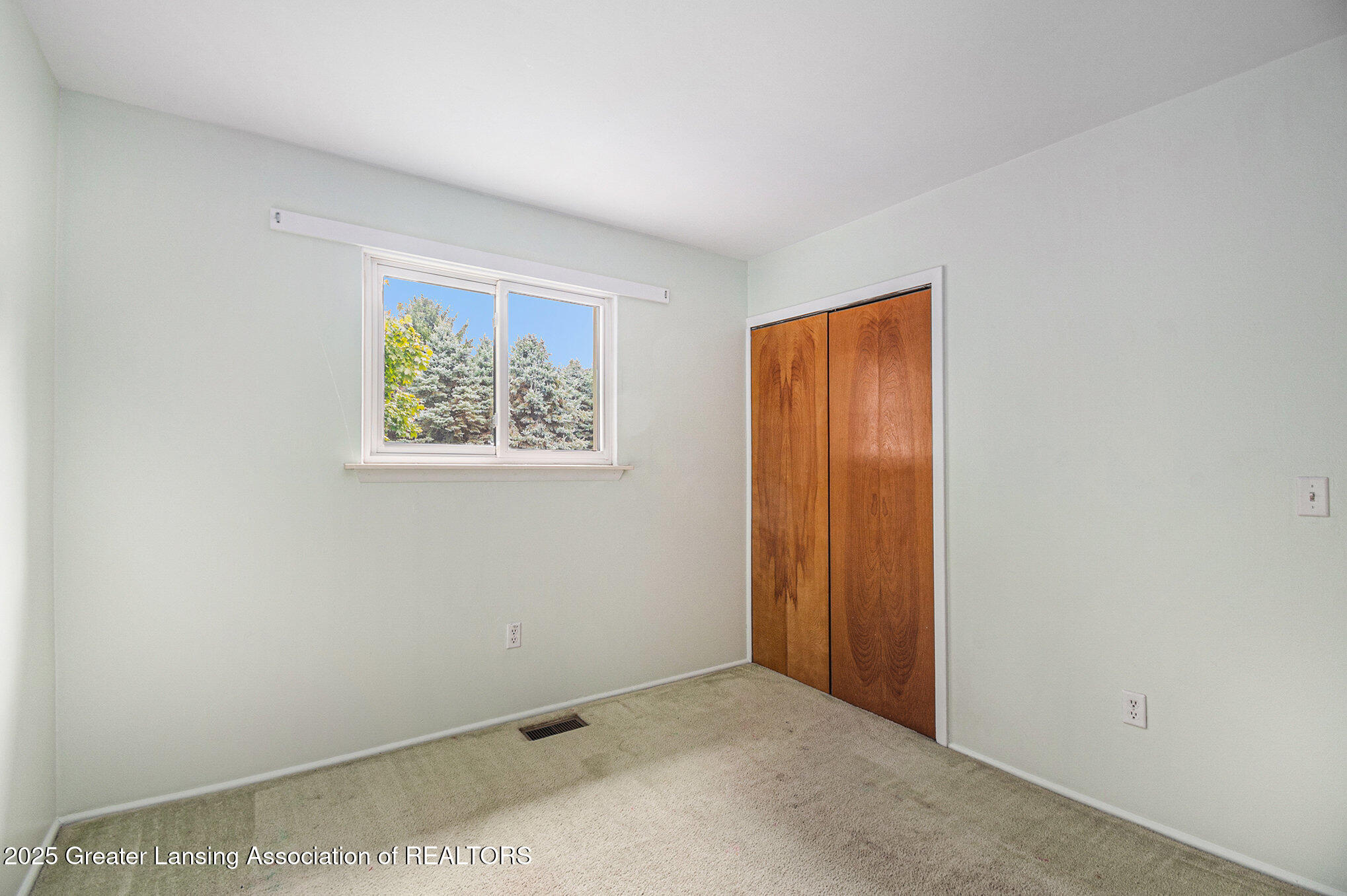 9992 Middleton Road Ovid, MI 48866 - Photo 18 of 39 018_file_844