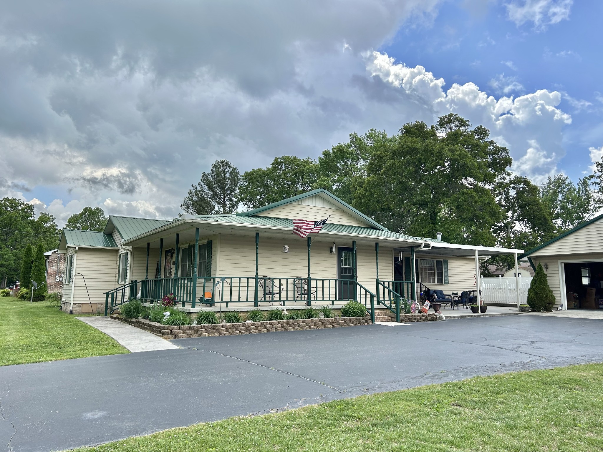 1306 McMahan Street Manchester, TN 37355 - Photo 36 of 48